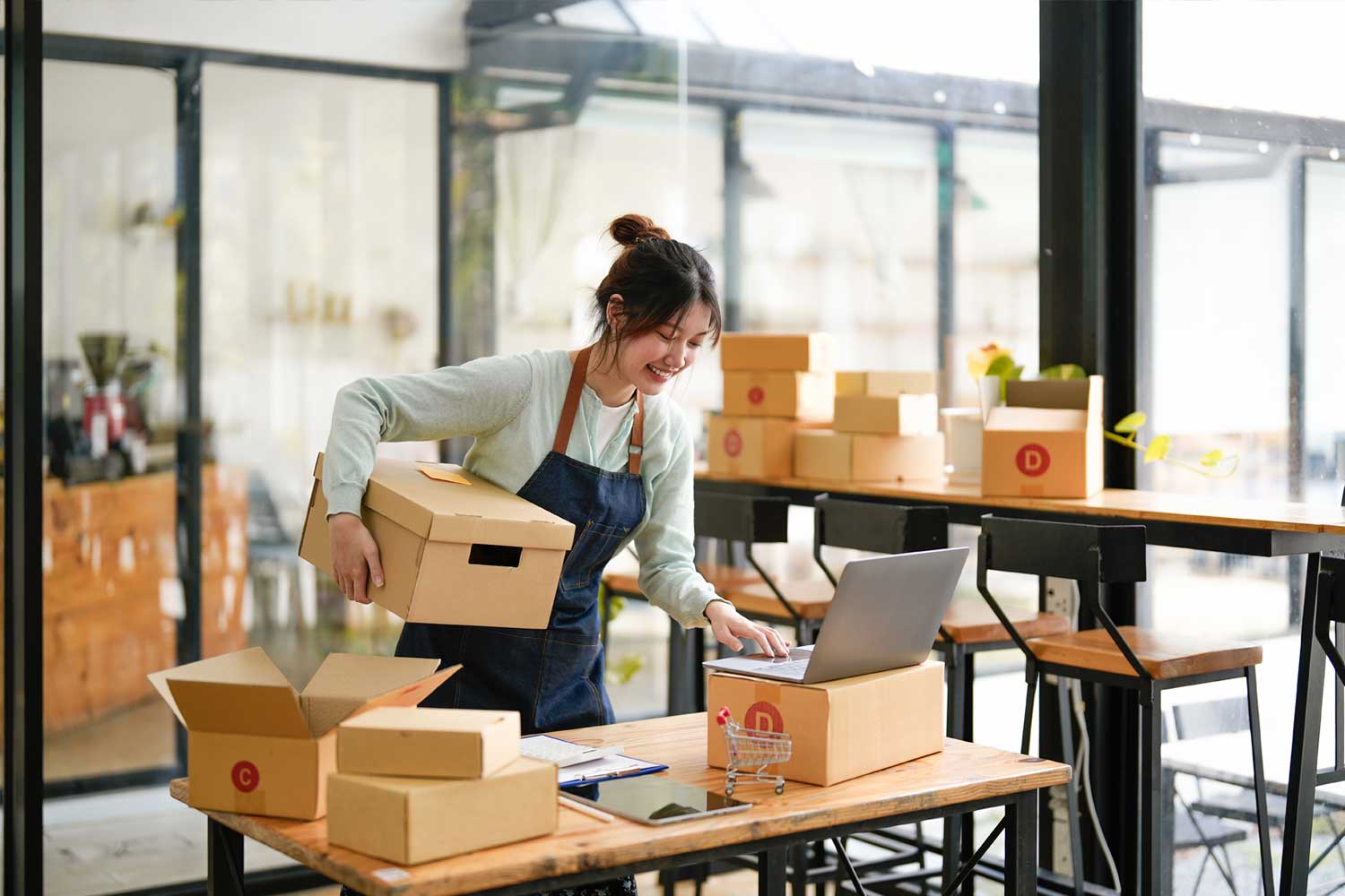 Why Fast Funding Beats Venture Capital for Most Ecommerce Founders